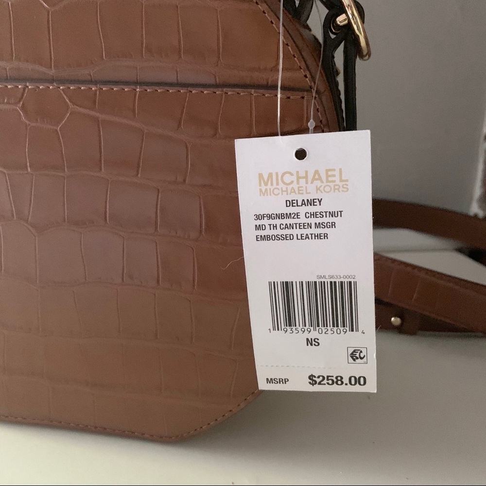 NWT authentic MK croc leather canteen crossbody - Picture 7 of 9